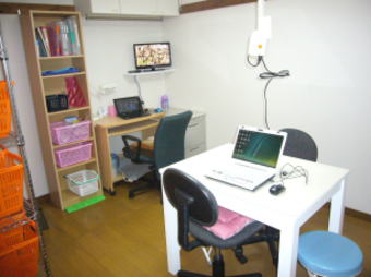 �R�~���j�e�B�[���[���|�Q