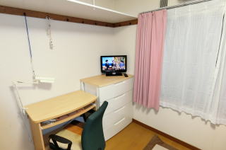 �P�O�Q�����E�T