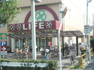 �ߗ׃X�[�p�[�u���C�t�v