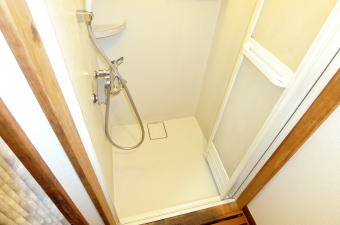 �V�����[���E�P