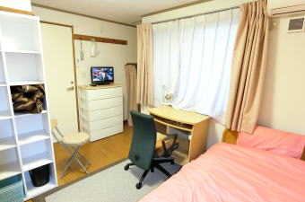 �Q�O�Q�����E�P